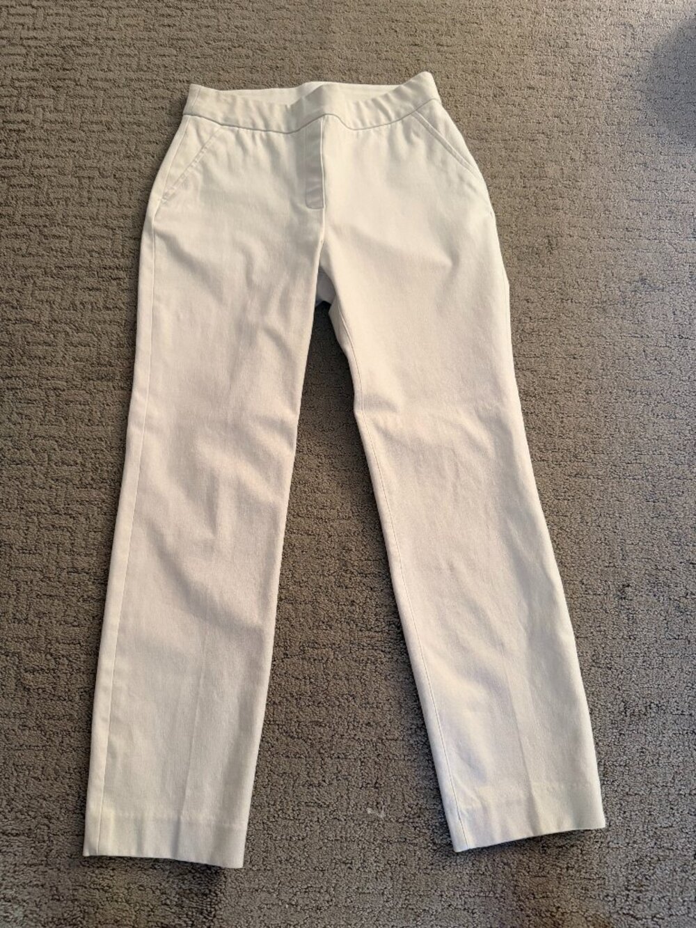 SPANX White Ankle-Length Cropped Pants